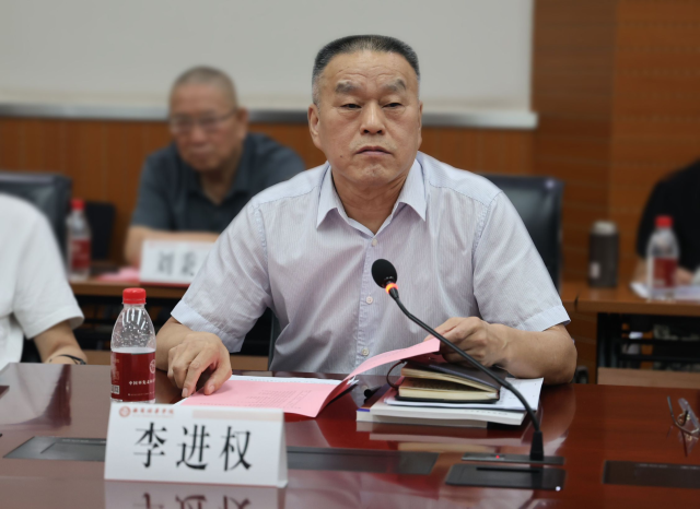 陕西省决策咨询委员会专家研究基地落户乐动(中国)官方网站_fororder_图片10 陕西省决策咨询委员会专家研究基地落户乐动(中国)官方网站_fororder_图片10