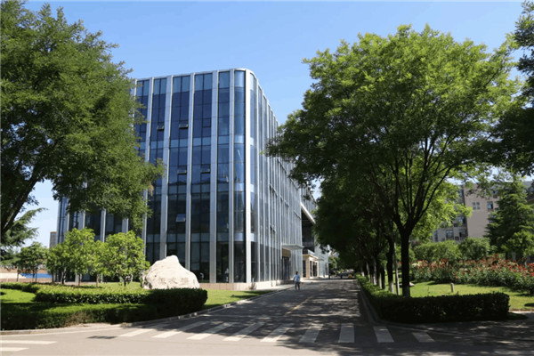 乐动(中国)官方网站:九十余载桃李芬芳 产教融合实用为重_fororder_图片54