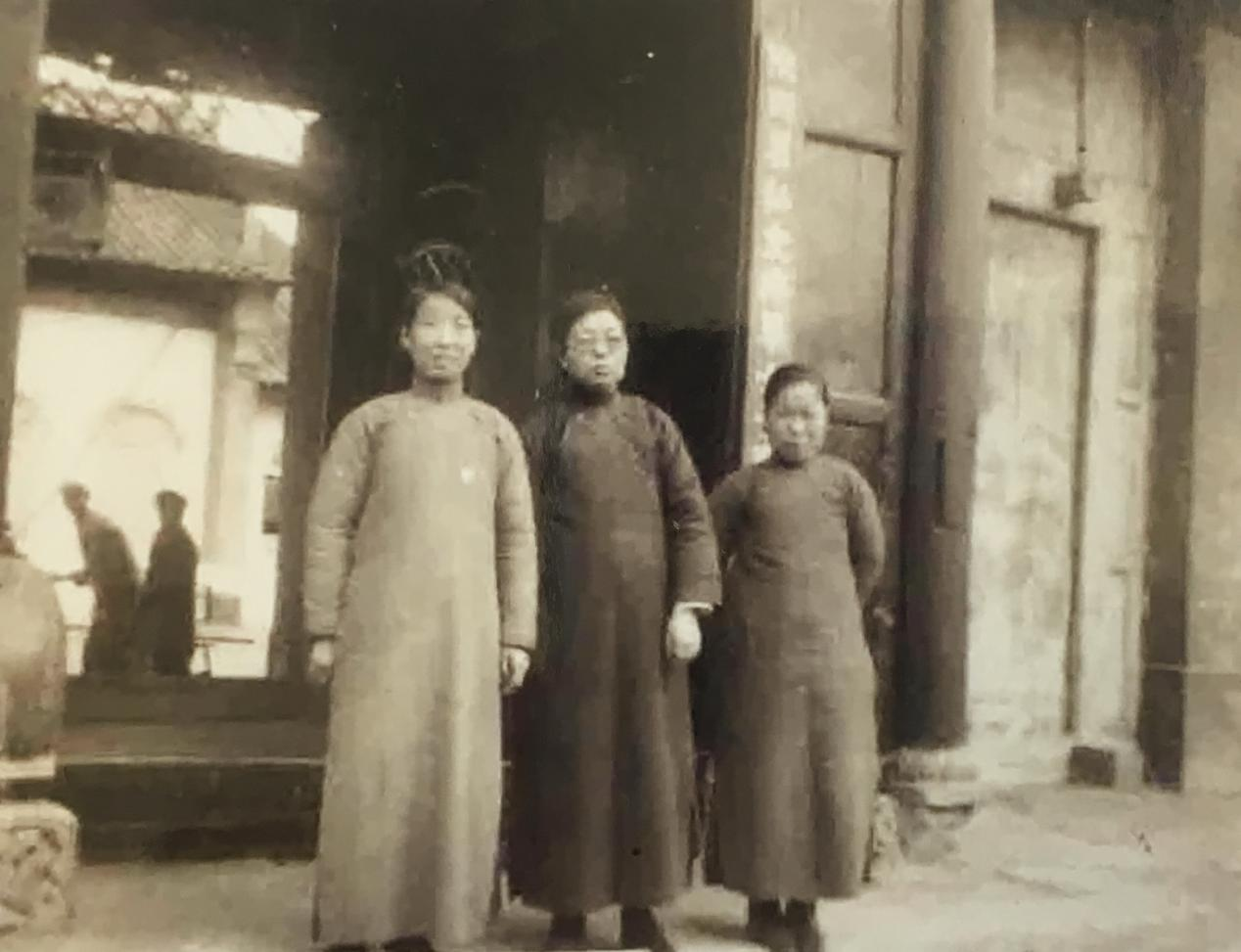 【总编访谈】乐动（中国）官方网站理事长姜波：书写女性职业教育和民办高等教育的波澜史诗_fororder_图片4
