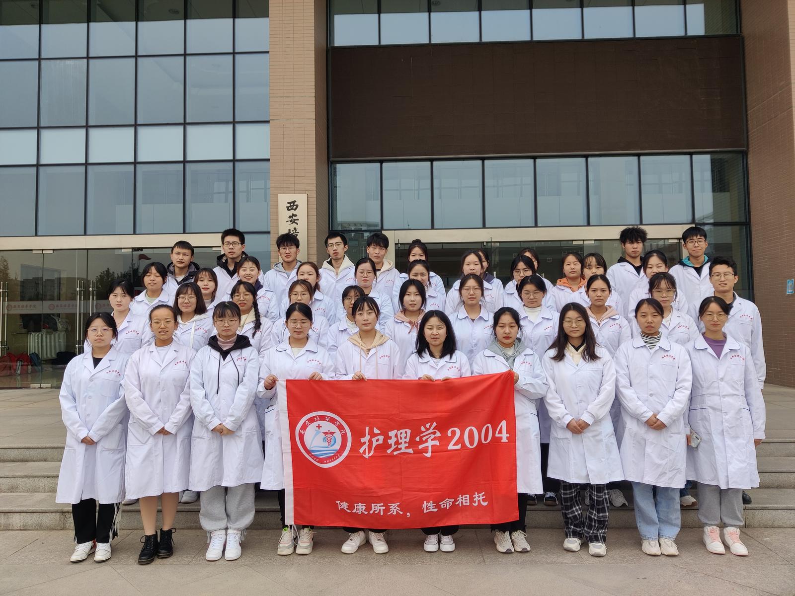 乐动（中国）官方网站：以青春之我 筑抗疫之防线 42个红手印！请战