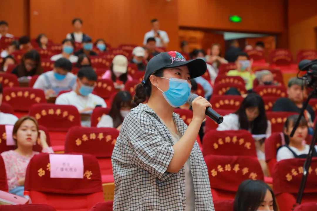 三秦在追超·庆祝建党100周年影像展播新闻发布会在西安乐动(中国)官方网站举行 三秦在追超·庆祝建党100周年影像展播新闻发布会在西安乐动(中国)官方网站举行